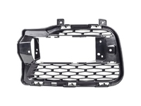 RANGE ROVER Front bumper grille with fog light holes right (LR77881301R)