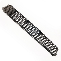 LANCER Front bumper grille central (MB82025)