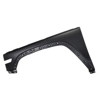 300 Fender front left (TNL21102060)