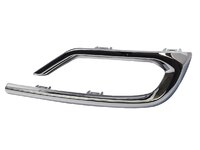 M6 Bumper molding rear left (HVL2001165L)