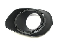 OUTLANDER Front bumper grille with fog light holes right (MBL1403103BR)