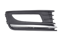 POLO Front bumper grille with fog light holes right (VWL05B013300R)